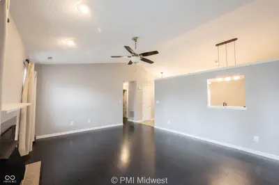 7912 Bitternut Drive, Indianapolis - 11