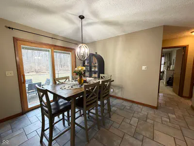 825 Krislynn Woods Avenue, West Terre Haute - 25
