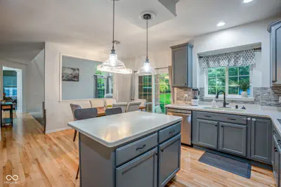 11667 Shadowwood Court, Zionsville - 10