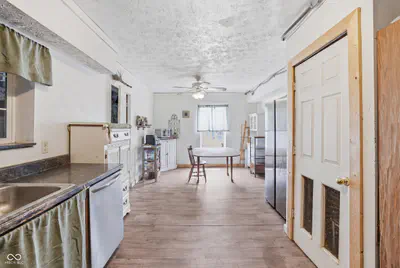 129 Main Street, Fillmore - 11