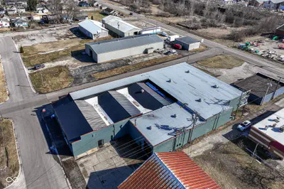 2401 Monroe Street, Muncie - 6