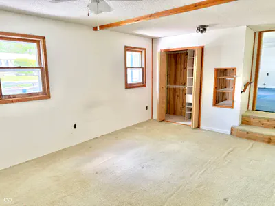 534 Manifold Street, Ingalls - 31