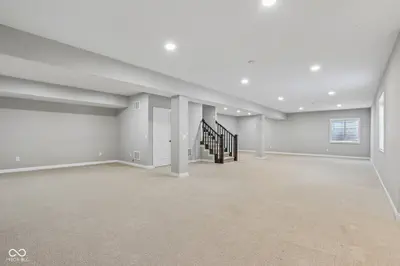 3760 Shady Lake Drive, Westfield - 50