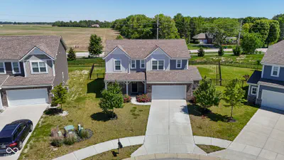 10870 Sablecliff Way, Brownsburg - 45