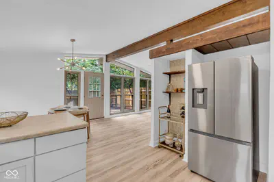 9105 Washington Boulevard, Indianapolis - 17
