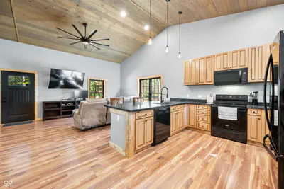 7951 Laurel Drive, Nineveh - 22