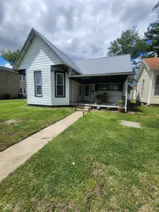 528 5th Street, Seymour - 3