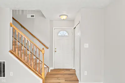 5658 Cheval, Indianapolis - 2