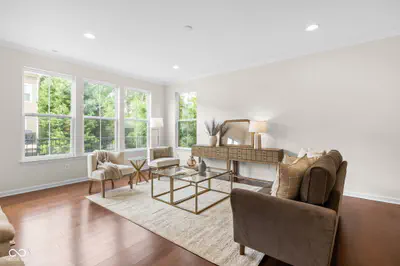 9448 Oakley Drive, Indianapolis - 12