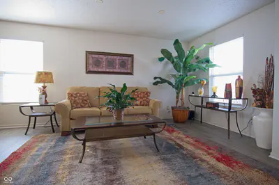 7737 Wolfgang Place, Indianapolis - 13
