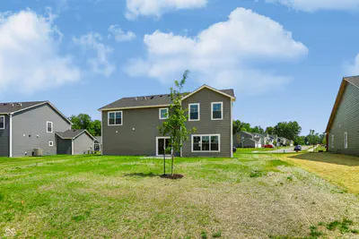 8657 Meadowlands Court, Plainfield - 6