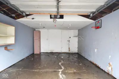 2240 Saint Peter Street, Indianapolis - 26
