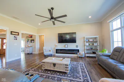 4264 Chapel Hill Court, Bargersville - 10