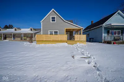412 Main Street, Elwood