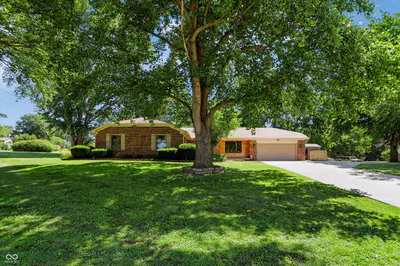 2577 Horizon Boulevard, Greenwood
