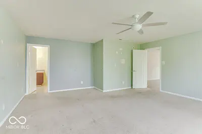 10625 Gathering Drive, Indianapolis - 19