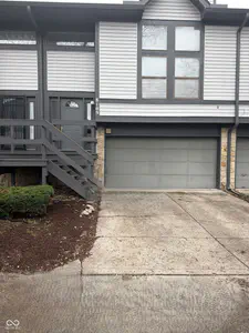 8109 Valley Farms Trail, Indianapolis
