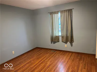 458 Sayre Drive, Greenwood - 8