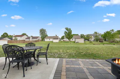 1441 Boots Trail, Greenfield - 22