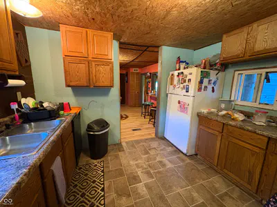 10844 Private Road 570, Poland - 18