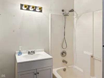 276 Mulberry Street, Martinsville - 33