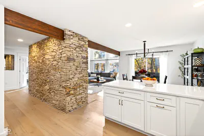 9428 Harbour Pointe Drive, Bloomington - 26