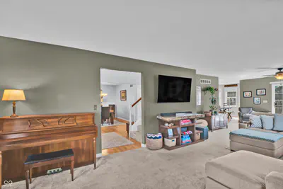 765 Cedar Keys, North Vernon - 30