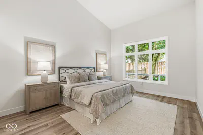 7833 Clearwater Cove Drive, Indianapolis - 19