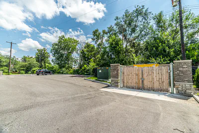 5735 Crawfordsville Road, Indianapolis - 8