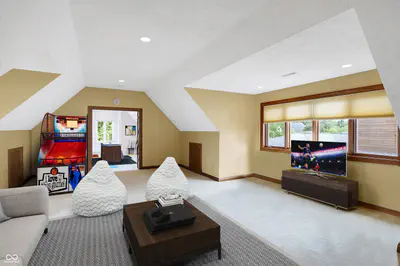 9088 Nautical Watch Drive, Indianapolis - 52