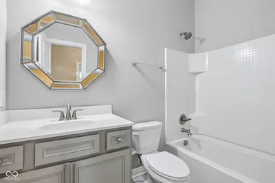 3760 Shady Lake Drive, Westfield - 32