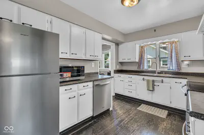 921 Walnut Street, Franklin - 9