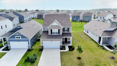 5115 Triple Crown Way, Indianapolis - 52
