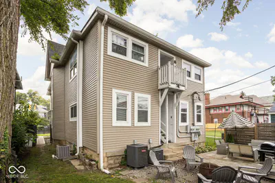 2407 Capitol Avenue, Indianapolis - 97