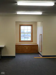 7376 Business Center Drive, Avon - 37