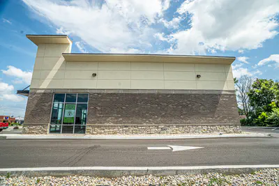 5735 Crawfordsville Road, Indianapolis - 4