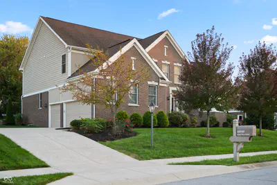 10599 Geist View Drive, Fishers - 2