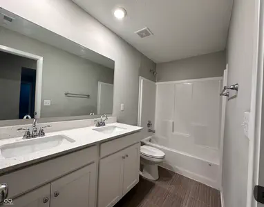 8027 wagman Street, Camby - 32