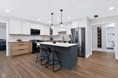2577 Horizon Boulevard, Greenwood - 14