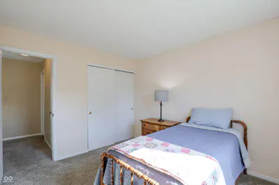 9457 Bridgewater Circle, Indianapolis - 32