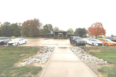 1720 Lafayette Road, Crawfordsville - 46