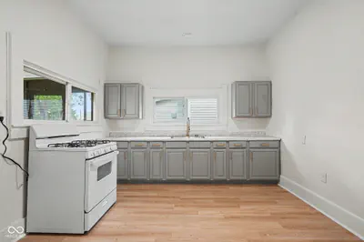 413 12th Street, Elwood - 15
