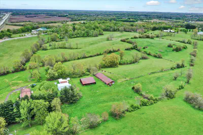 200 Bluff Creek Parkway, Greenwood - 7