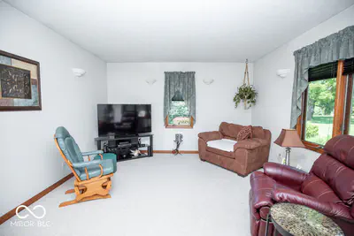1000 County Road 55, North Vernon - 24