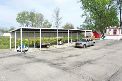 8820 US Highway 36, Rockville - 27