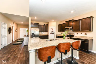 10917 Hunter Lake Lane, Indianapolis - 11