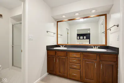 8119 Lake Point Way, Indianapolis - 19