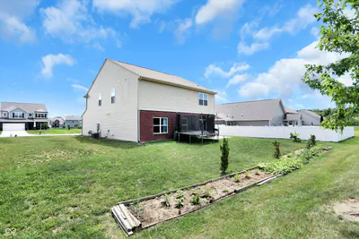 180 Blue Lace Drive, Whiteland - 47
