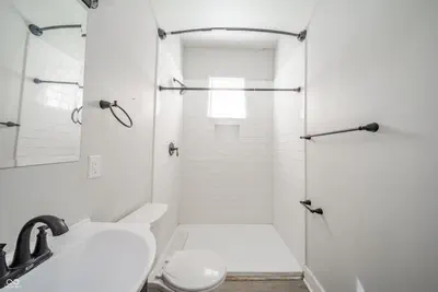 319 Hst W 10th Street, Anderson - 22