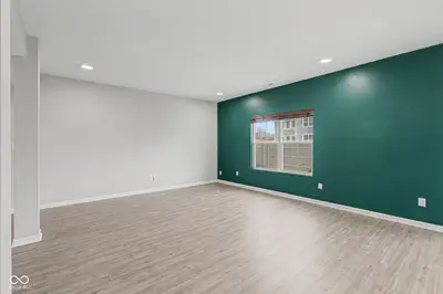 379 Oakswept Way, Greenfield - 10